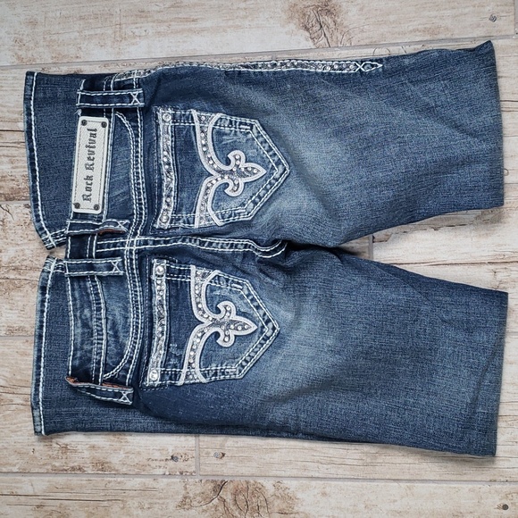 Rock Revival Jeans - Picture 7 of 7